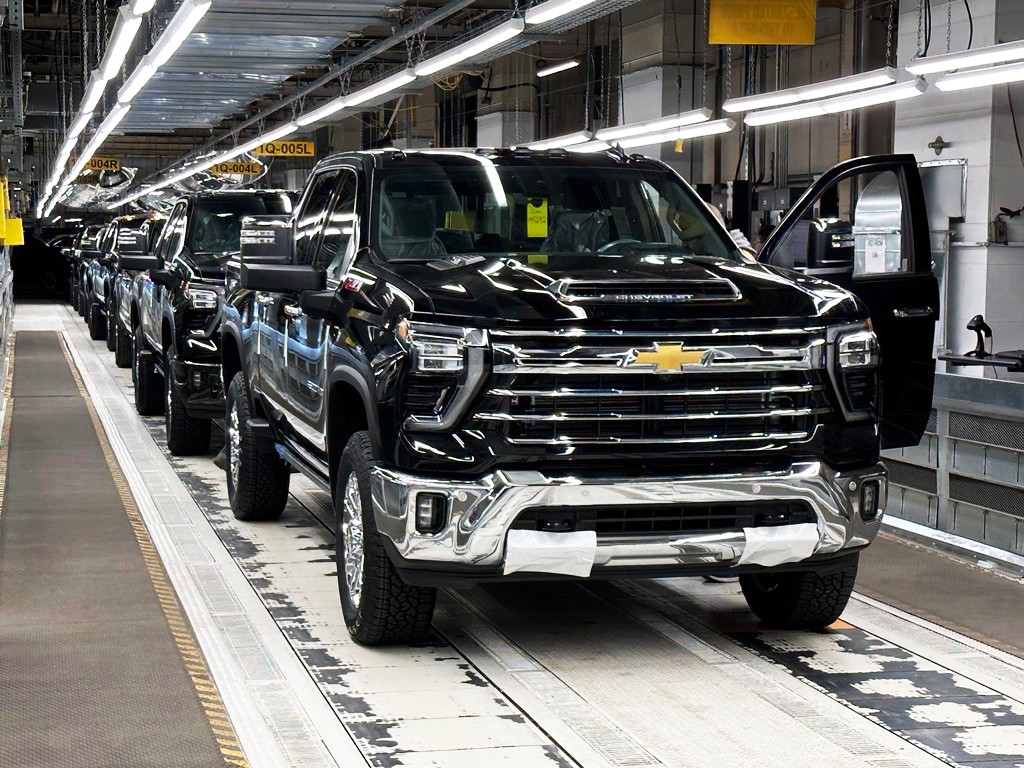 Canada moves to claw back incentives after GM confirms 500 Oshawa layoffs