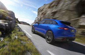 Jaguar C-X17 SUV concept as announced at Frankfurt in 2013 low res small 280x180