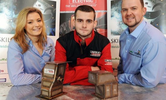 Image left to right: Hannah Coomer (Air Products); Dean MacDonald, (Doosan Babcock); Kevin Sherry (Air Products)