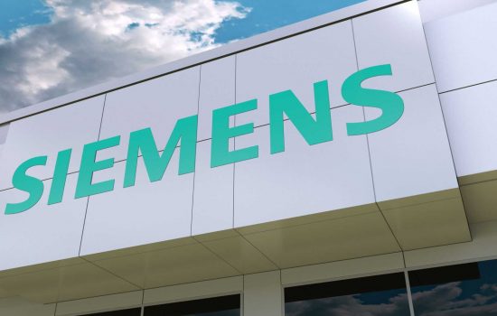 Siemens has taken over ownership of a supplier of industrial RTLS focusing on applications enabling efficient use of mobile robots - image courtesy of Depositphotos.