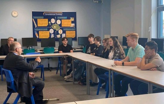 Skills Minister Robert Halfon MP meeting students during his trip to UTC Portsmouth yesterday to celebrate the approval of a sister UTC in Southampton