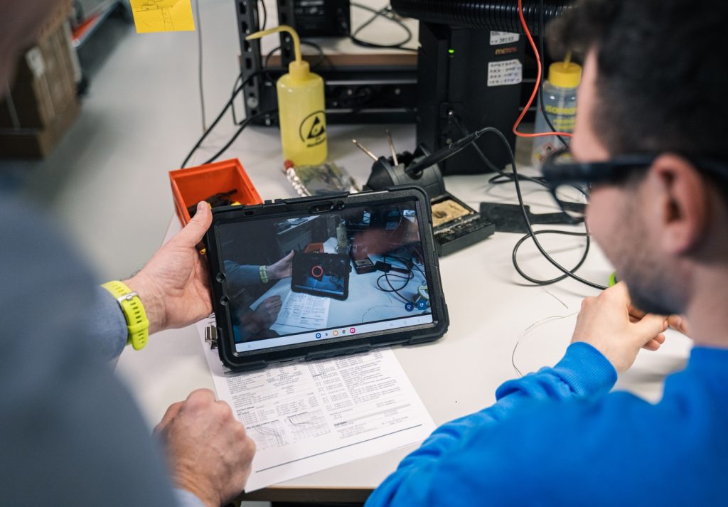 Train Smarter: from eye movement to business improvement