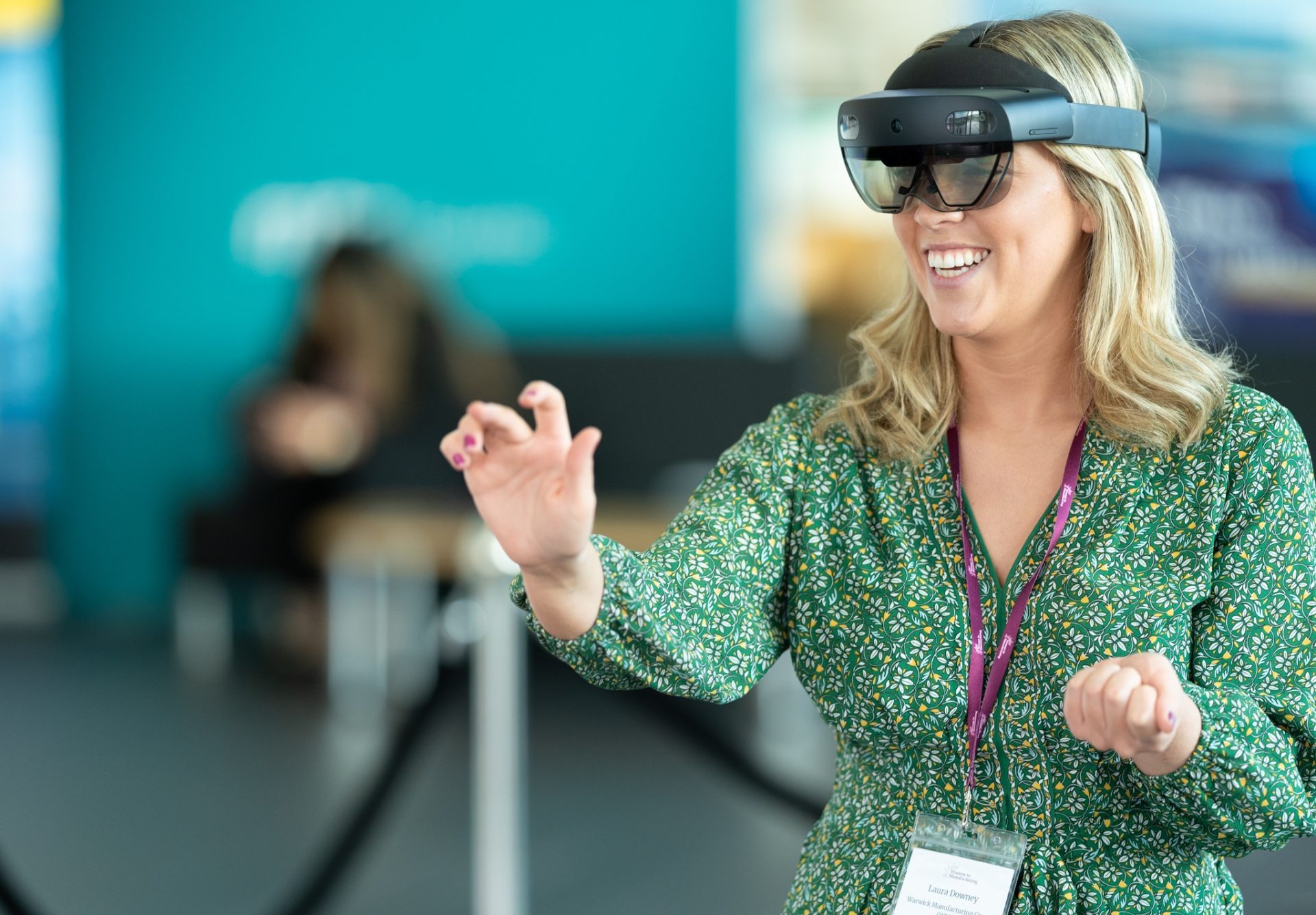 Web Size-Women in Manufacturing-255