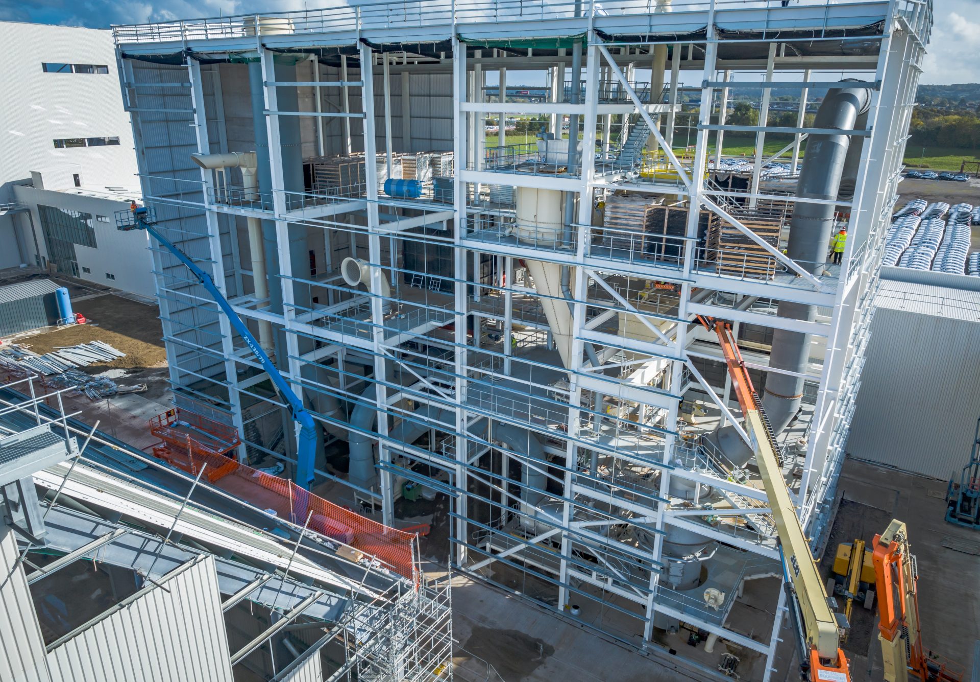 Construction for advanced manufacturing: Collaborative working to solve complex equipment installation