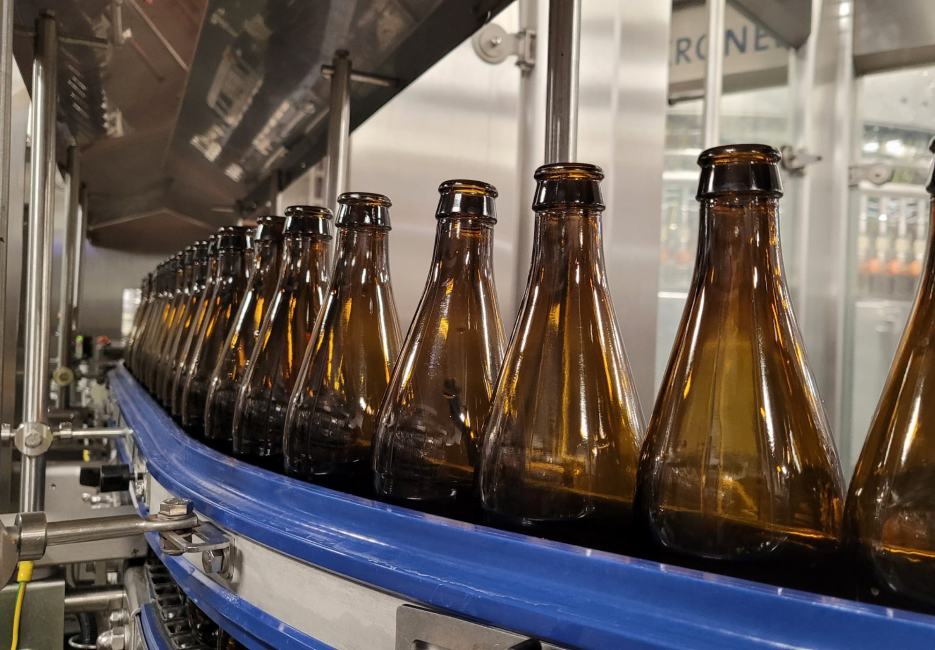 Erdinger partners with Domino to deliver high-speed laser coding for premium beer