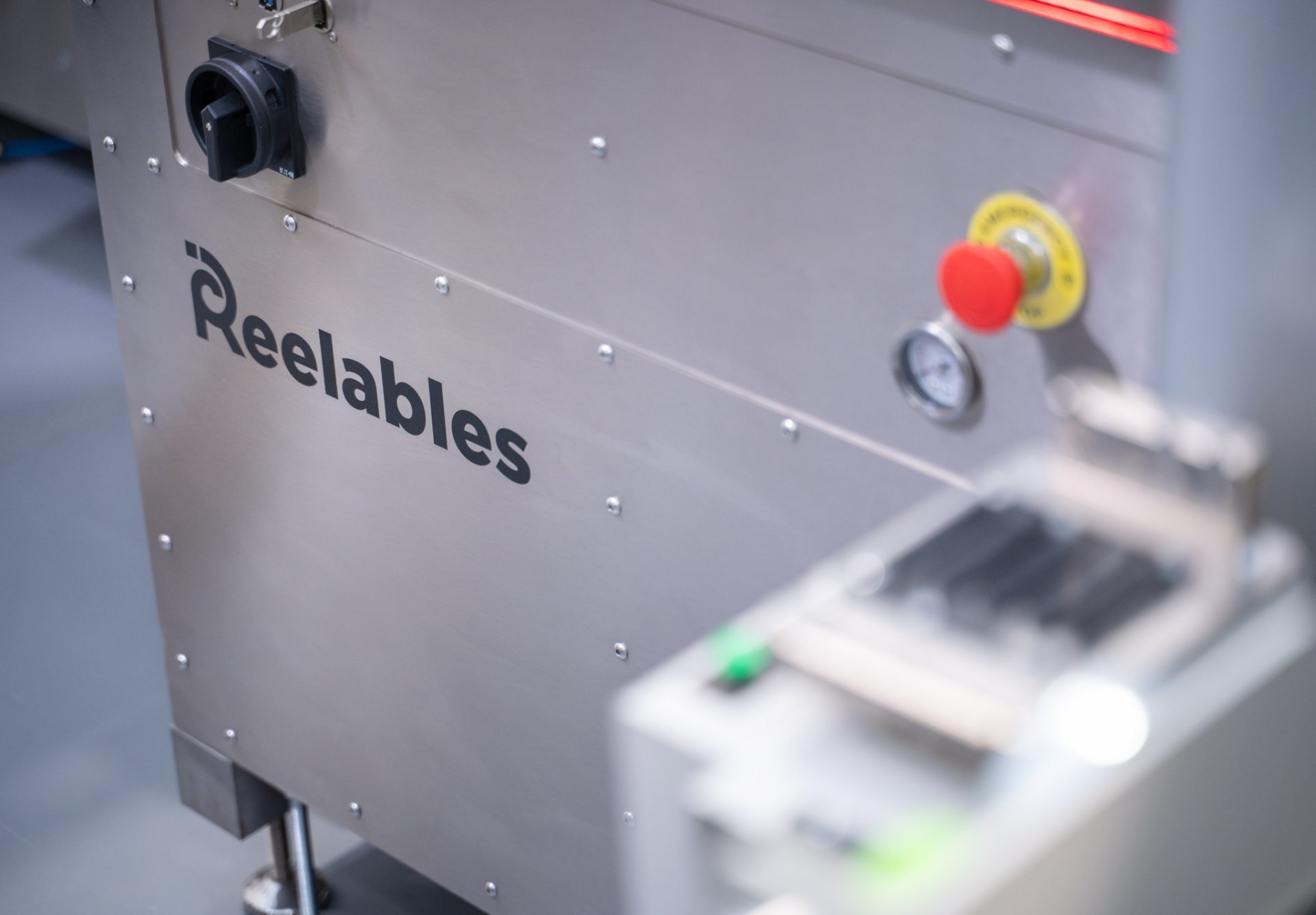Smart labels, smart manufacturing: how Reelables scaled production using automation