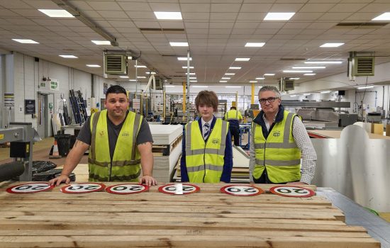 Veterans to make Glasgow schoolgirl’s award-winning solar blanket to fight homelessness