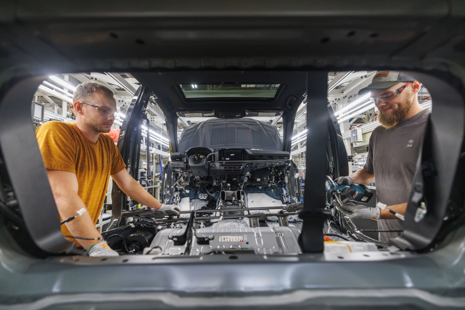 Toyota celebrates 40 years of manufacturing in Kentucky with $1bn investment